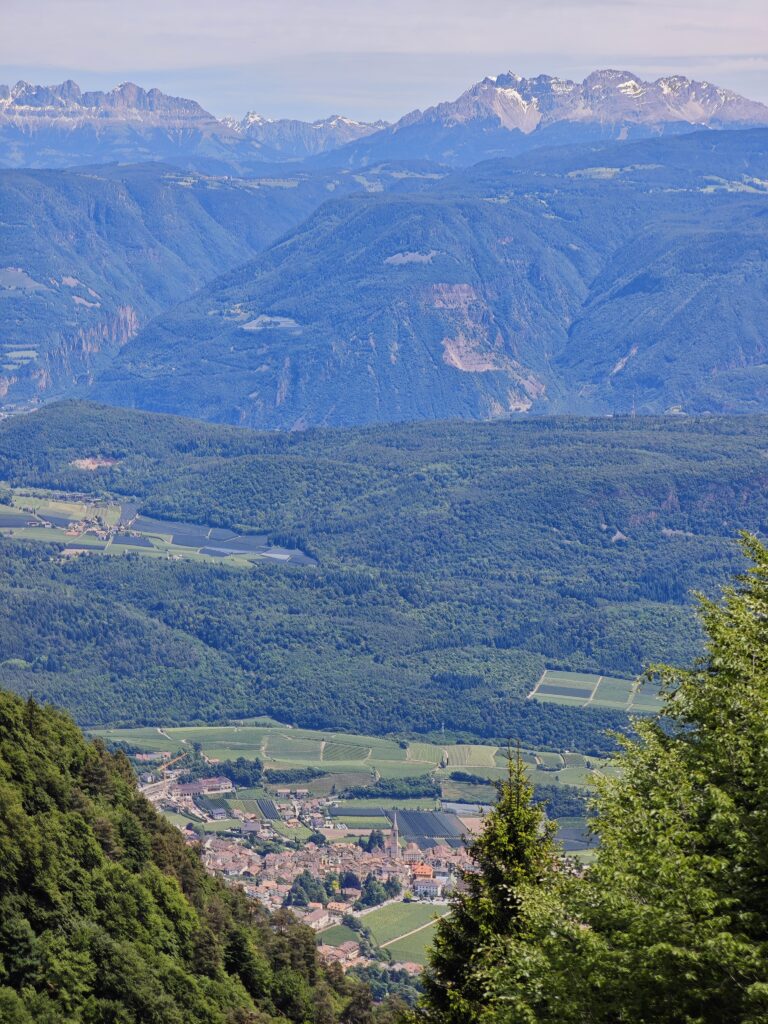 Mendelkamm Ausblick auf Kaltern